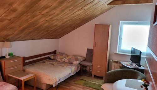 Triple Room with Shower