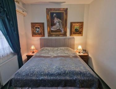 King Room with Balcony