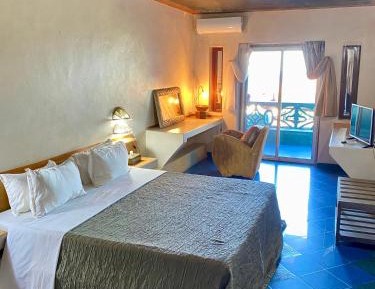 Suite with Sea View