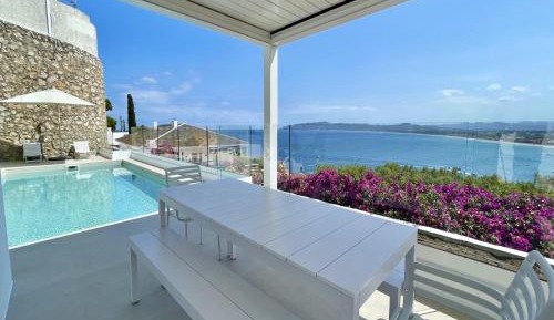 Four-Bedroom Villa