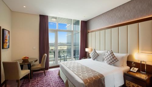 Studio Apartment City View