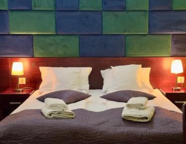 Double or Twin Room with Shower