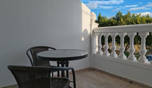 Studio with Terrace