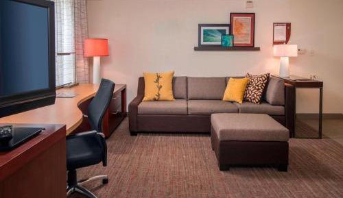 Queen Studio with Sofa Bed