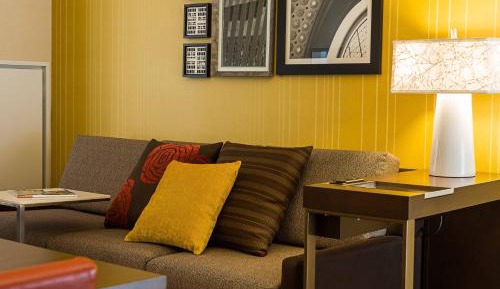 King Studio with Sofa Bed
