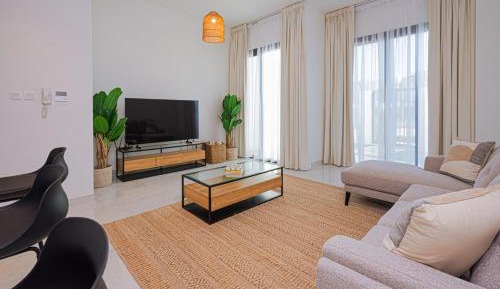 Three-Bedroom Townhouse