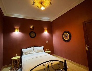 Double Room with Shared Bathroom