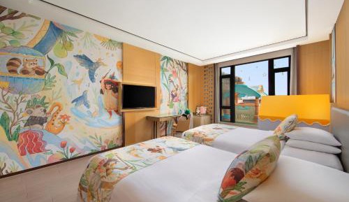 Premier Double Room with Two Double Beds and Balcony - Forest Hut