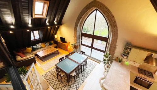 Two-Bedroom Deluxe Apartment