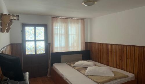 Queen Room with Balcony