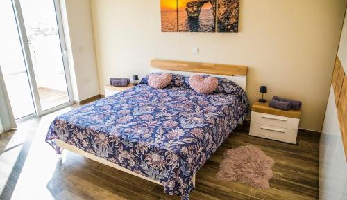 Two-Bedroom Deluxe Apartment