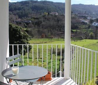 Villa with Garden View