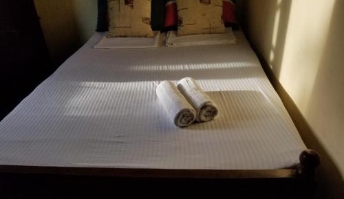 8-Bed Mixed Dormitory Room
