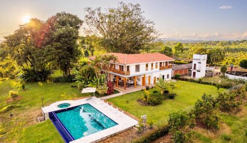 Seven-Bedroom House