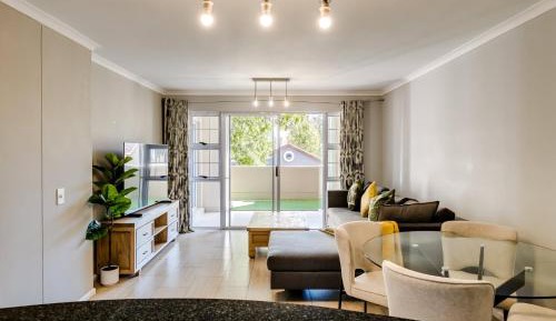 Two-Bedroom Deluxe Apartment