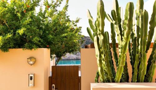 Waterfront One-Bedroom Villa with Sea View and Private Pool