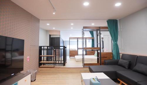 Japanese-Style Room