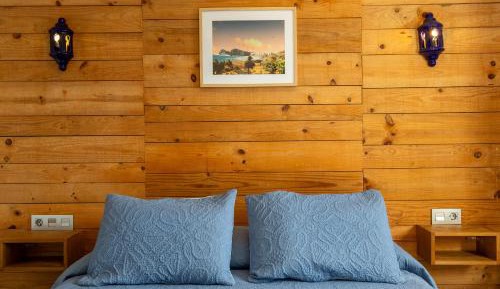 Double Room with Mountain View