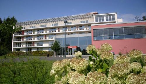 Three-Bedroom Apartment with Water View