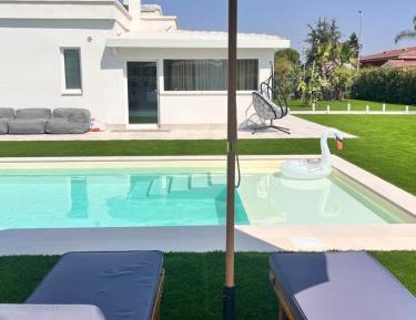 Villa with Private Pool