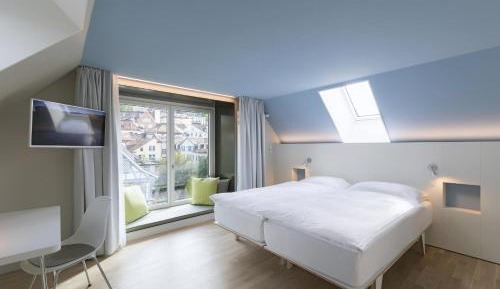 Superior Design Double Room "Plus" with Bay Window