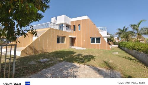 Standard Villa
