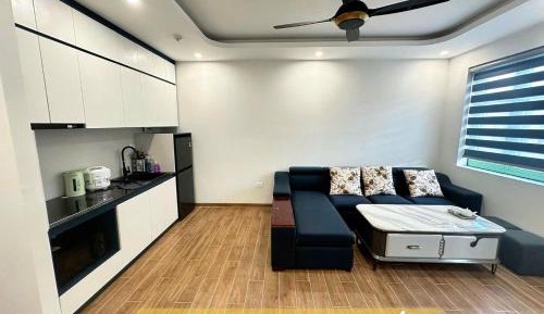 One-Bedroom Loft Apartment with Balcony