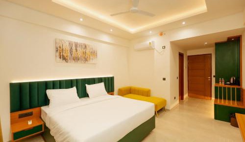 King Room with Balcony