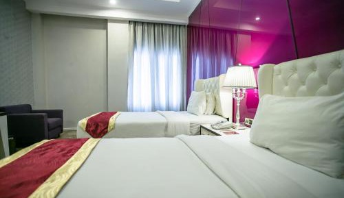 Grand Deluxe Twin Room