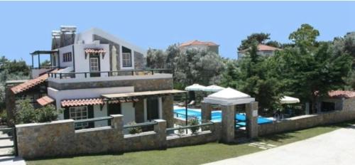 Superior Villa