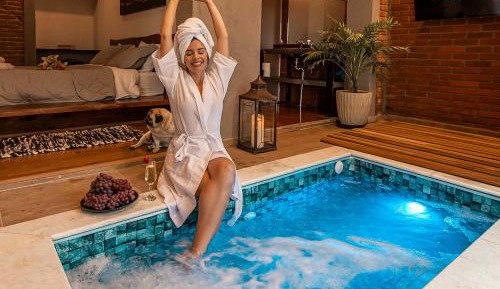 Suite with Private Pool