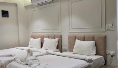Triple Room with Balcony