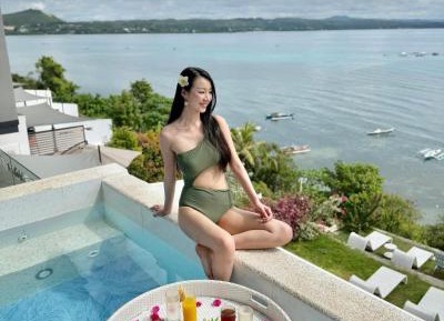 Junior Superior Suite with Plunge Pool and Bathtub