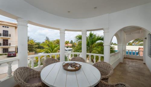 Two-Bedroom Deluxe Apartment with Ocean View