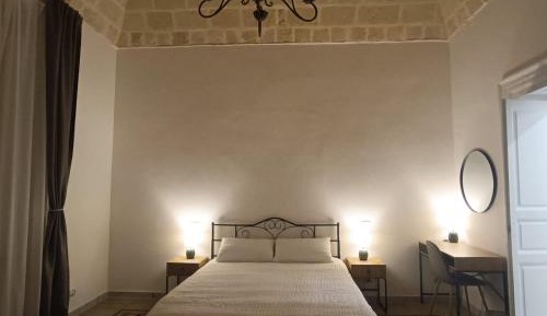 Quadruple Room with Private Bathroom