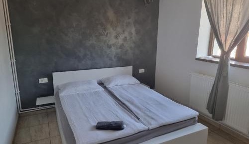 Double Room (1 Adult + 1 Child)