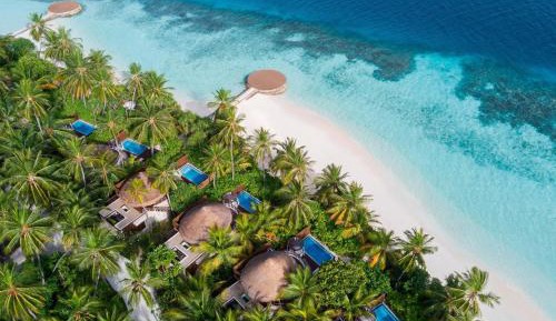Wonderful Beach Oasis Villa, 2 Queen Beds