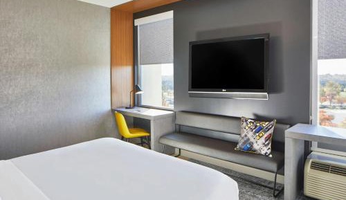 Aloft, Guest room, 1 King