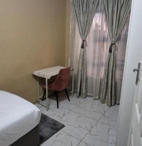 Single Room with Shared Bathroom