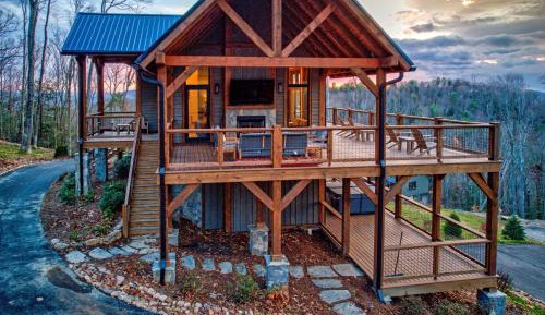 Four-Bedroom Holiday Home