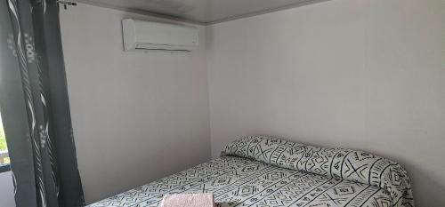 Standard Single Room with Mountain View