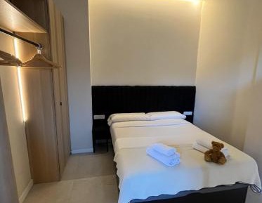 Studio with Sofa Bed