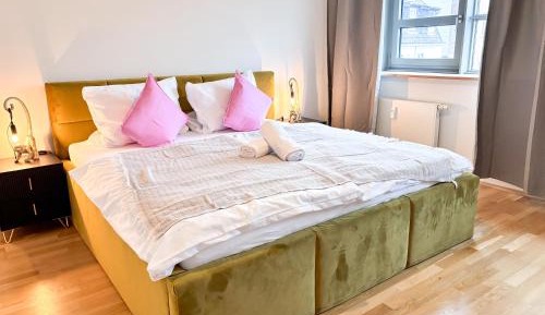 Two-Bedroom Deluxe Apartment