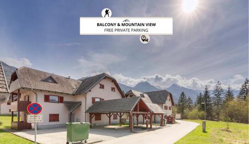 One-Bedroom Apartment with Balcony and Mountain View  