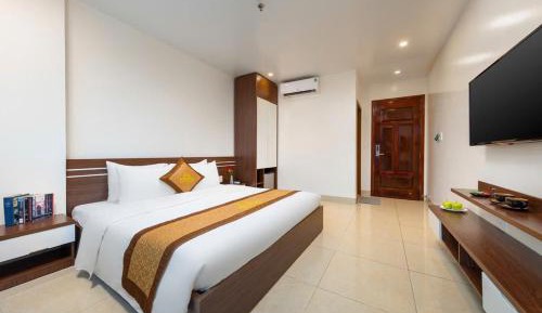 King Room with Lake View