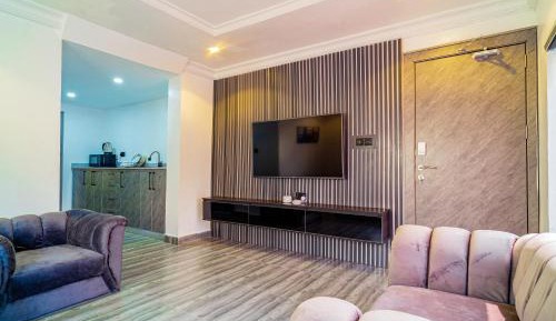 One-Bedroom Bungalow