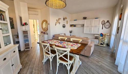 Apartment with Garden View