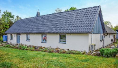 Four-Bedroom Holiday Home