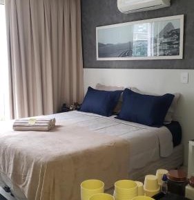 Deluxe Queen Suite