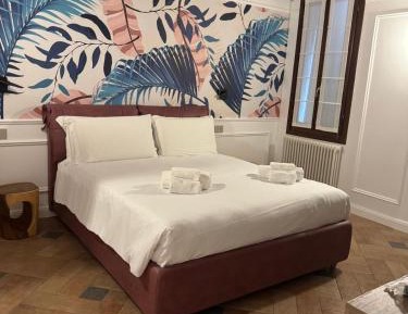 Superior Double Room with Canal View